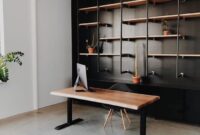 Standing shop desk deals in 2025